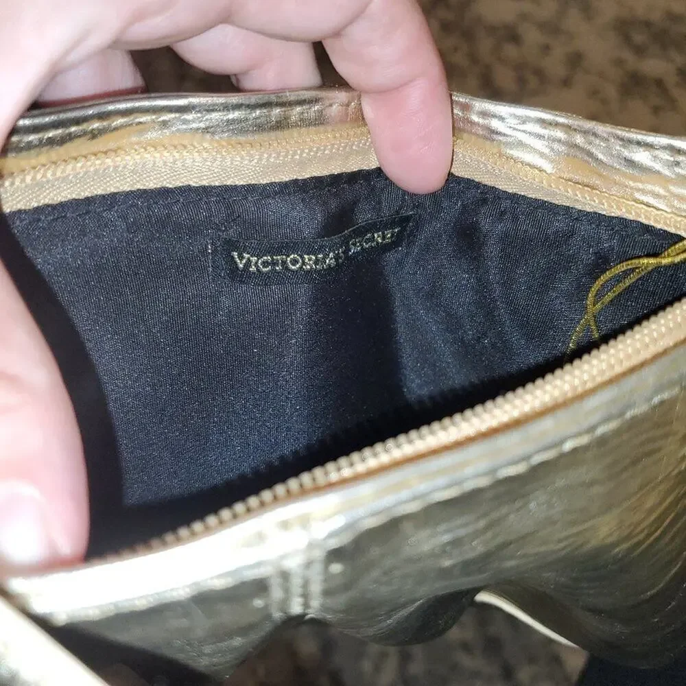 Victoria Secret Hand purse || EUC